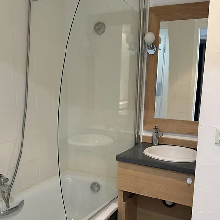 Spacieux 4p, Aux Pieds, Sud-ouest, Piscine/spa, Belle Plagne - Fr-1-181-2809 Apartment